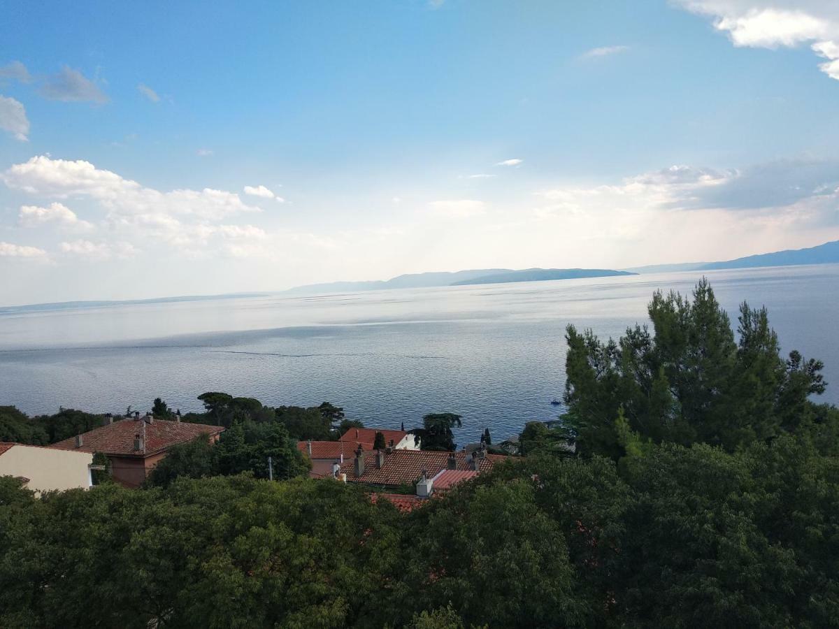 Apartman Angela Rijeka Buitenkant foto
